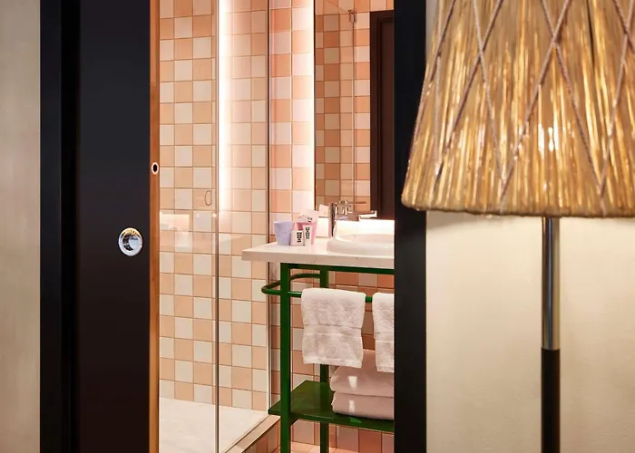 Mama Shelter 4* Nice