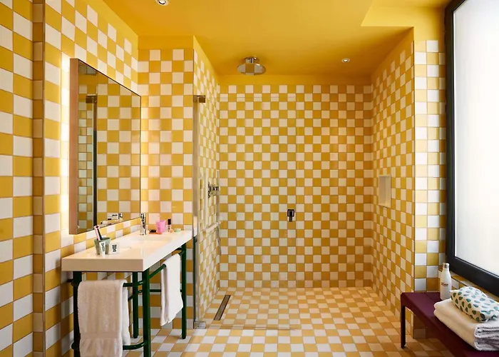 Mama Shelter 4* Nice