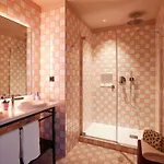 Hotel Mama Shelter