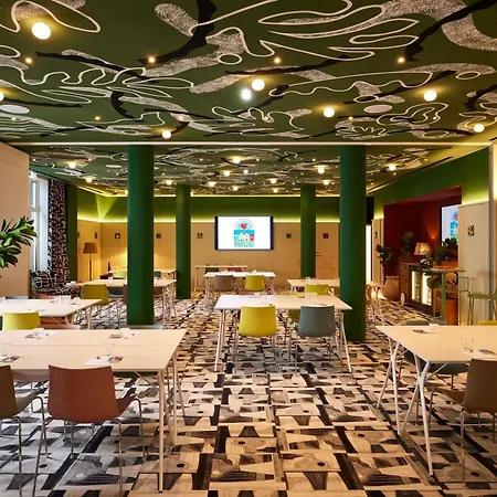 Hotel Mama Shelter