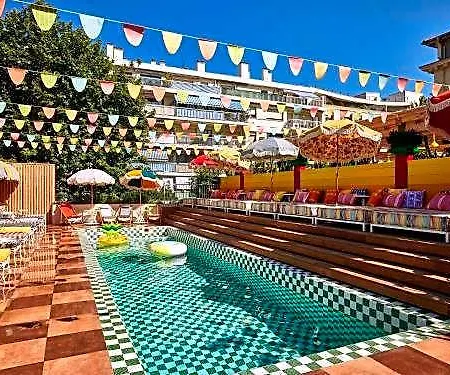 Mama Shelter Hotel 4*