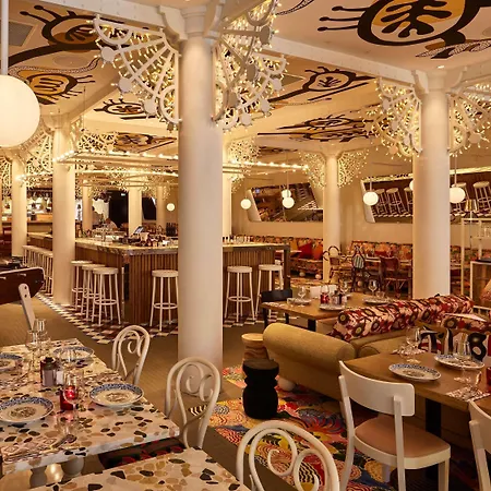 Mama Shelter Hotel
