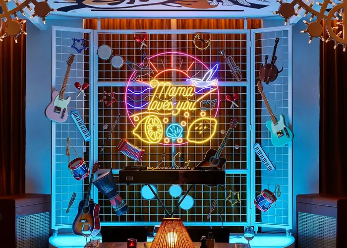 Mama Shelter فندق