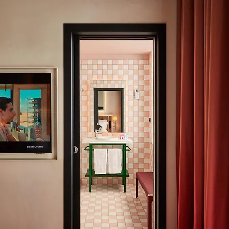 Mama Shelter 4* Nizza